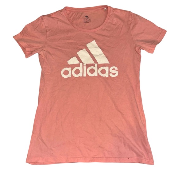 Pink Adidas T-Shirt💖✨$4 when bundled✨ - Picture 1 of 4